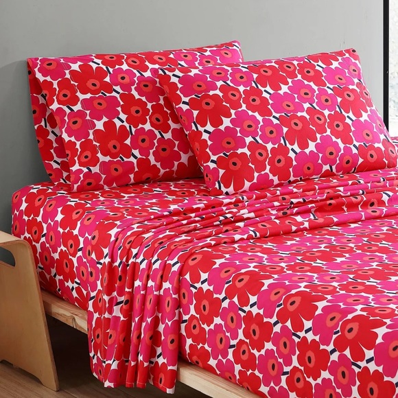 Marimekko Bedding Marimekko Mini Unikko Queen Sheets Poshmark